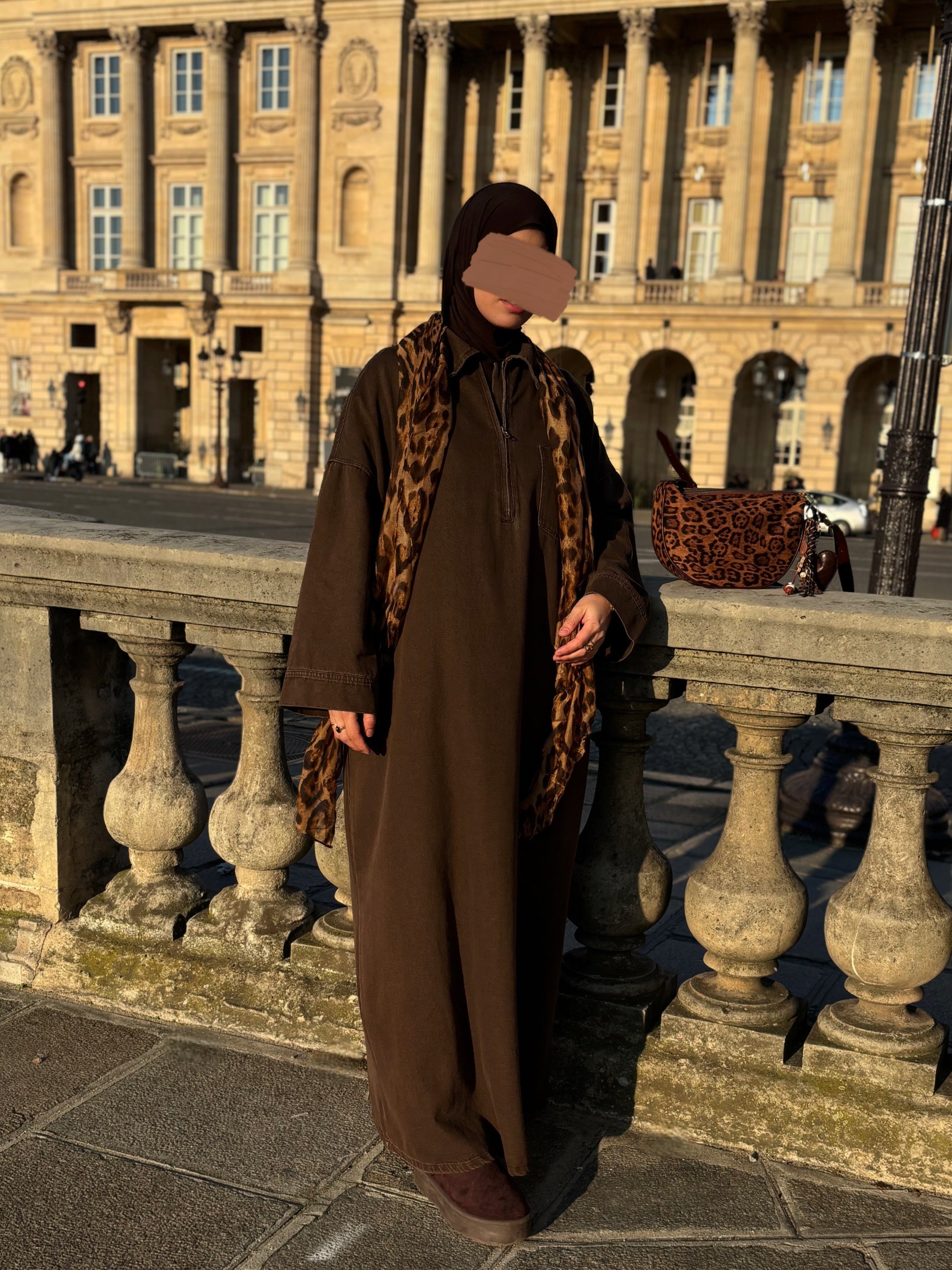 Abaya en jean zippée 100 % coton – Moderne & Tendance