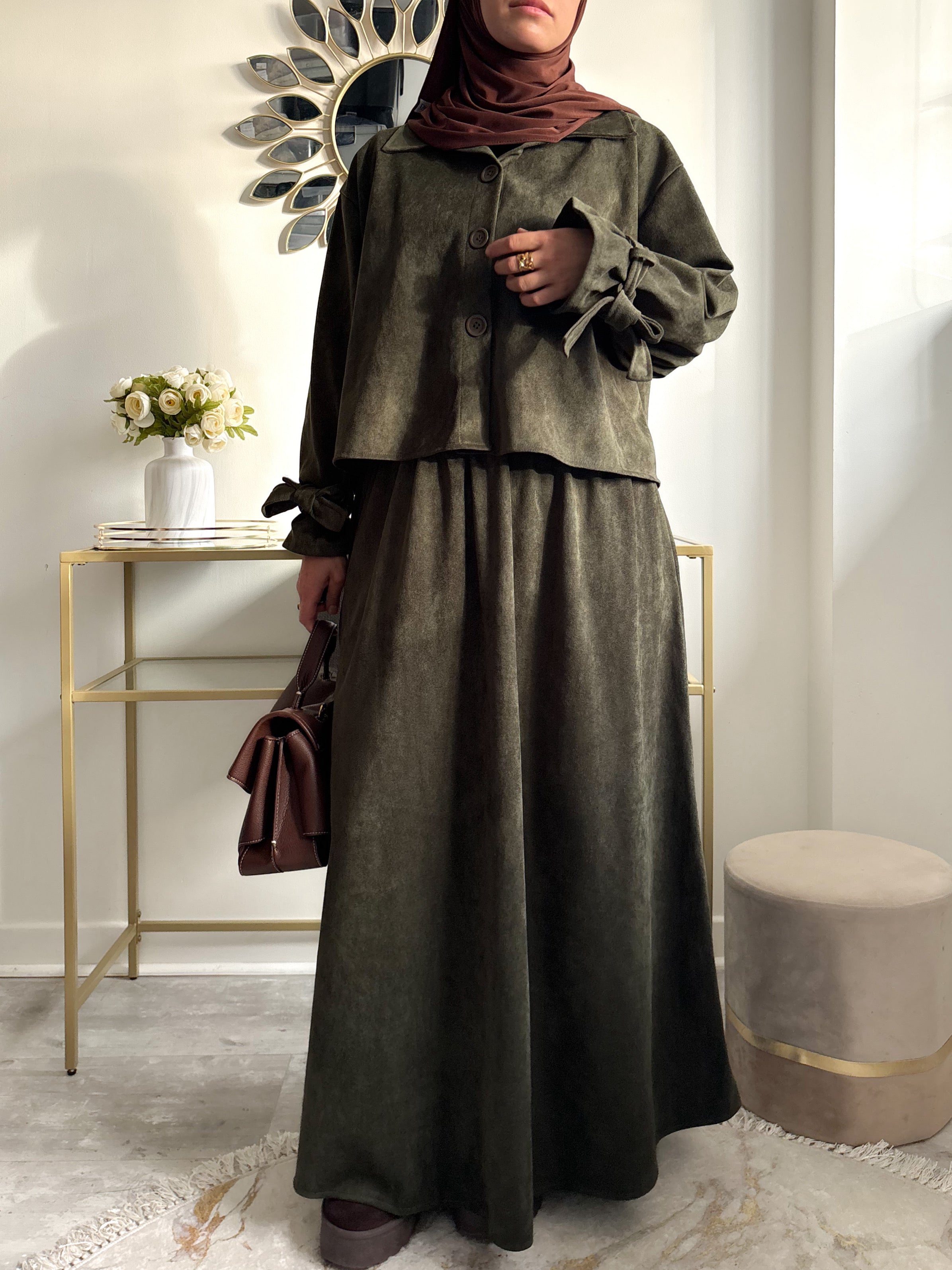 Ensemble suédine – Jupe longue & chemise courte