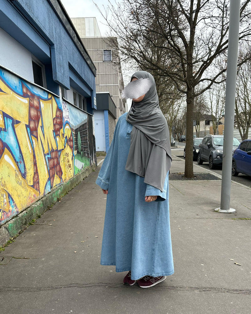 Abaya Oversize en Denim – Style Moderne et Modestie Parfaite