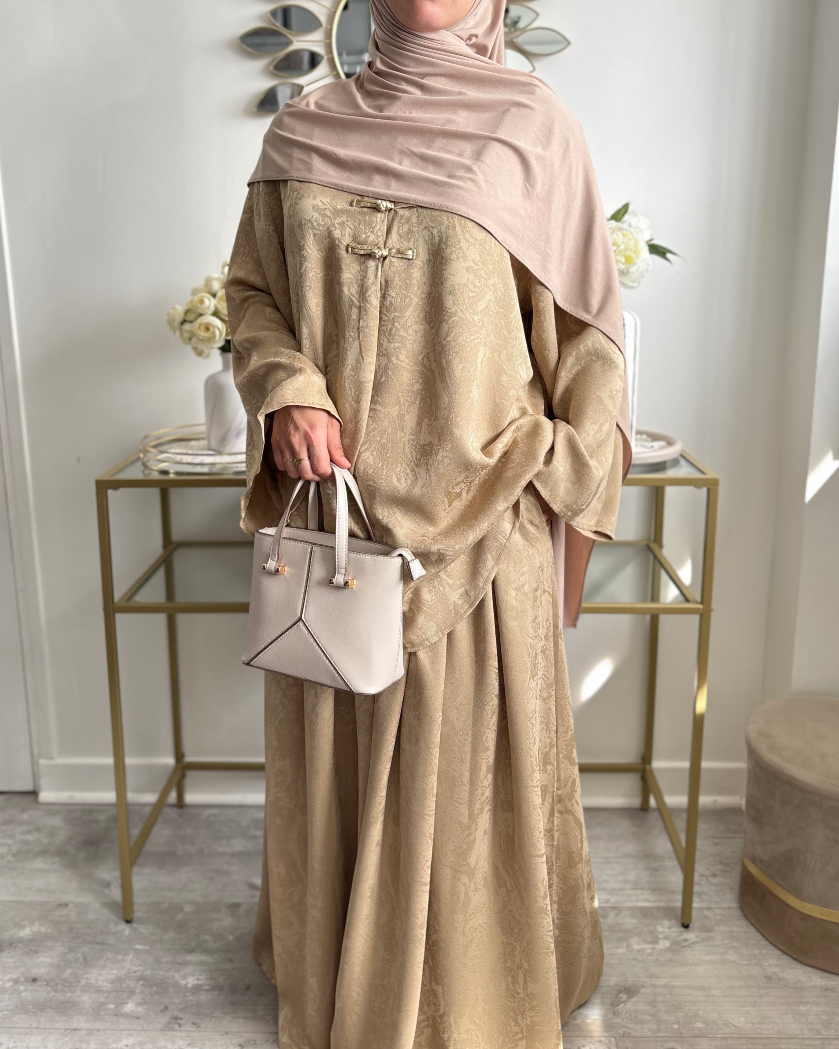 Ensemble Modest Fashion Femme – Tunique Ample & Jupe Longue Satinée Élégante