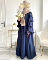 Abaya Girly en Soie de Médine – Élégance et Modest Fashion