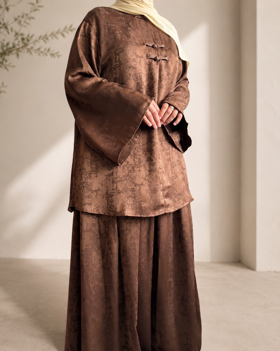 Ensemble Modest Fashion Femme – Tunique Fluide & Jupe Longue Satinée Élégante