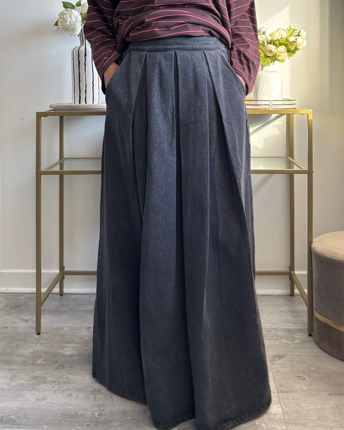 Jupe Longue en Jean Ample Noir Grisé – Modest Fashion