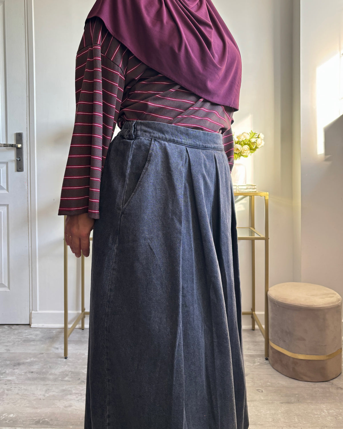 Jupe Longue en Jean Ample Noir Grisé – Modest Fashion