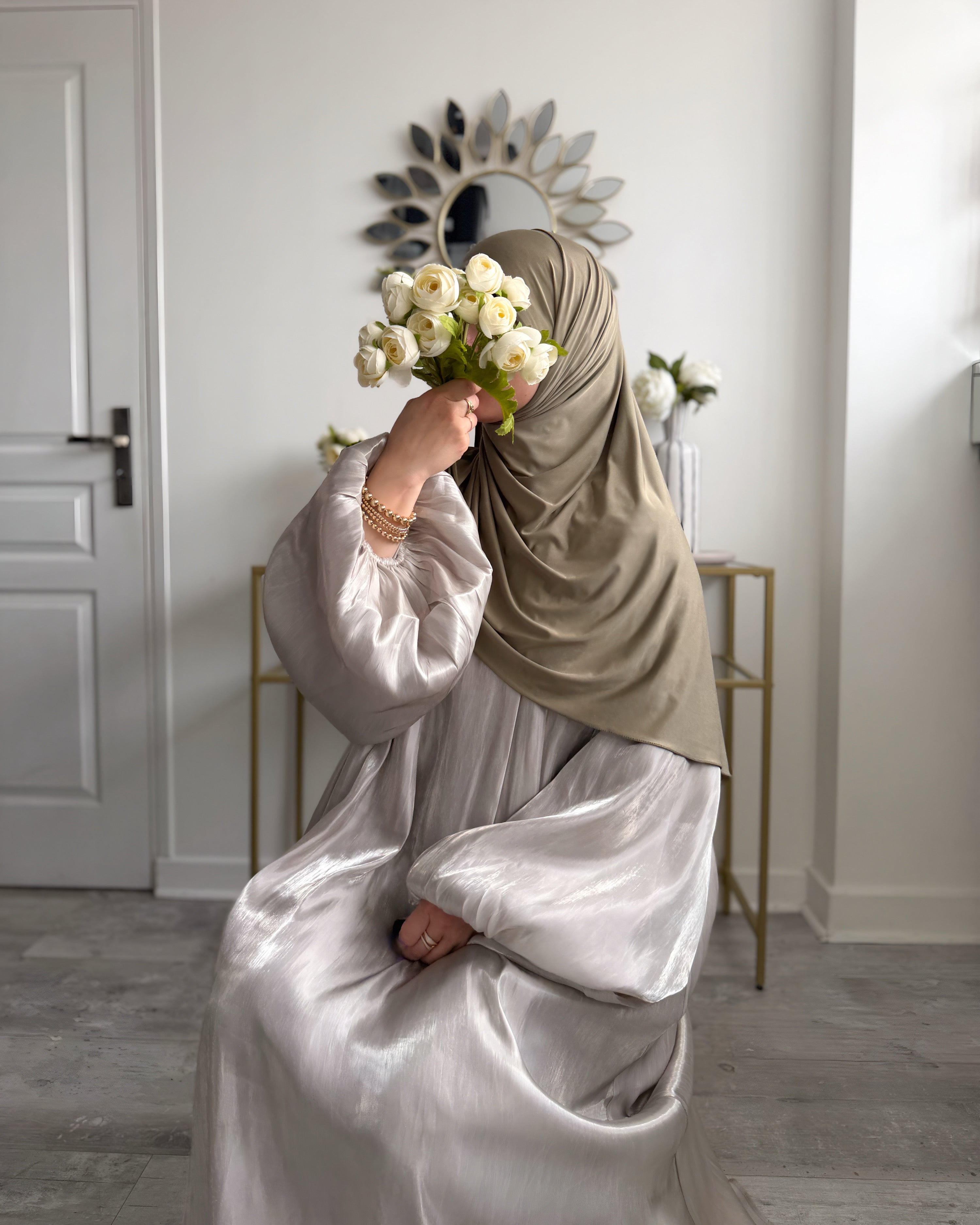 Hijab Jersey Liquid Kaki Clair – Hijab jersey fluide et élégant