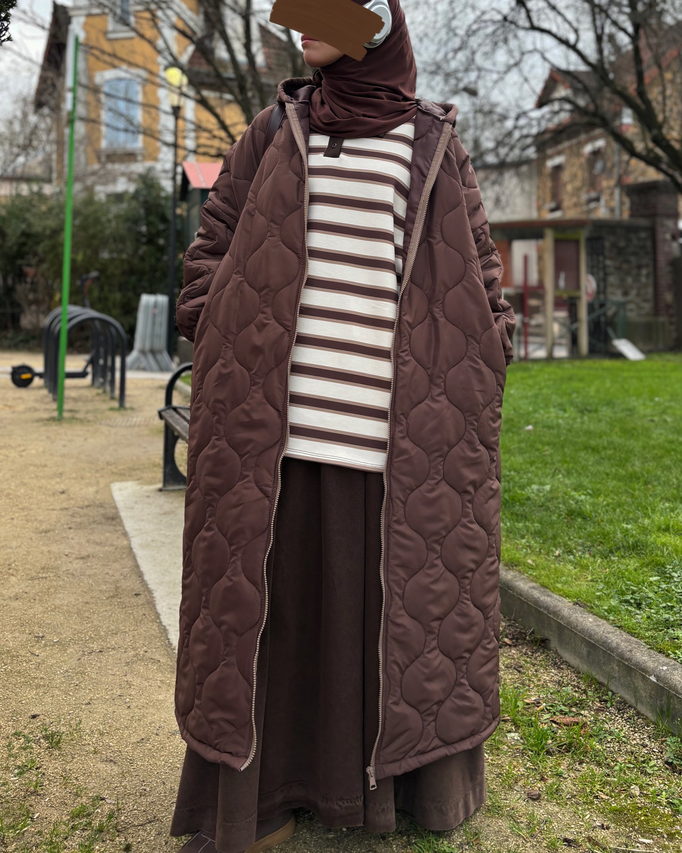 Manteau Long Matelassé Oversize à Capuche – Chocolat