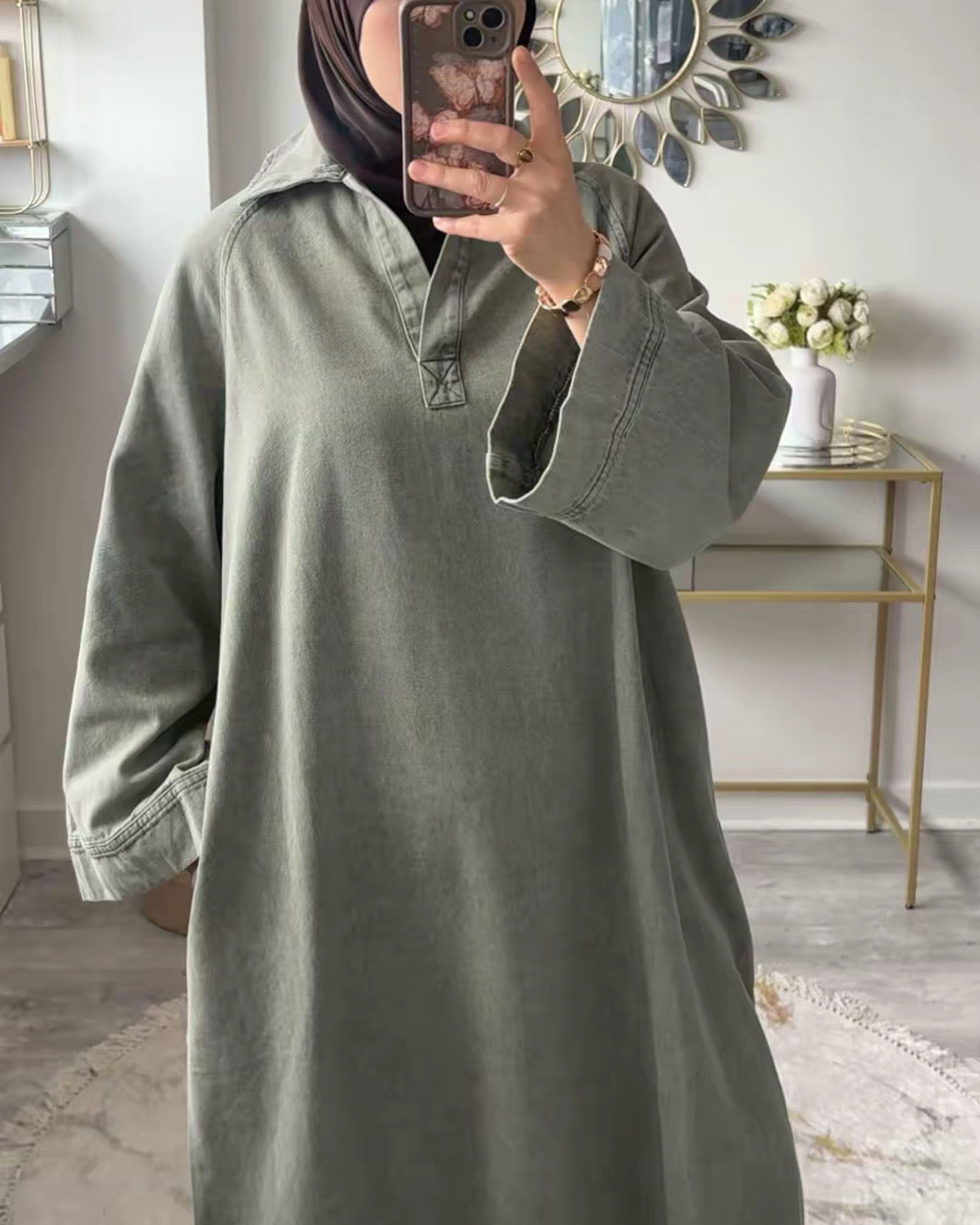 Abaya Denim 100% Coton col V – Élégance & Confort au Quotidien