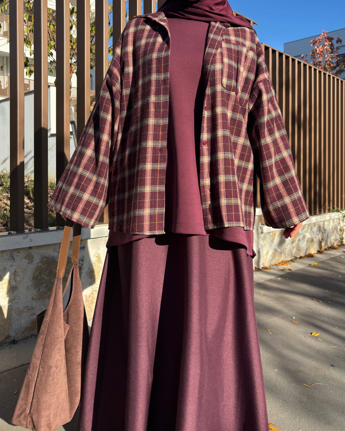 Chemise oversize à carreaux femme – Bordeaux et marron