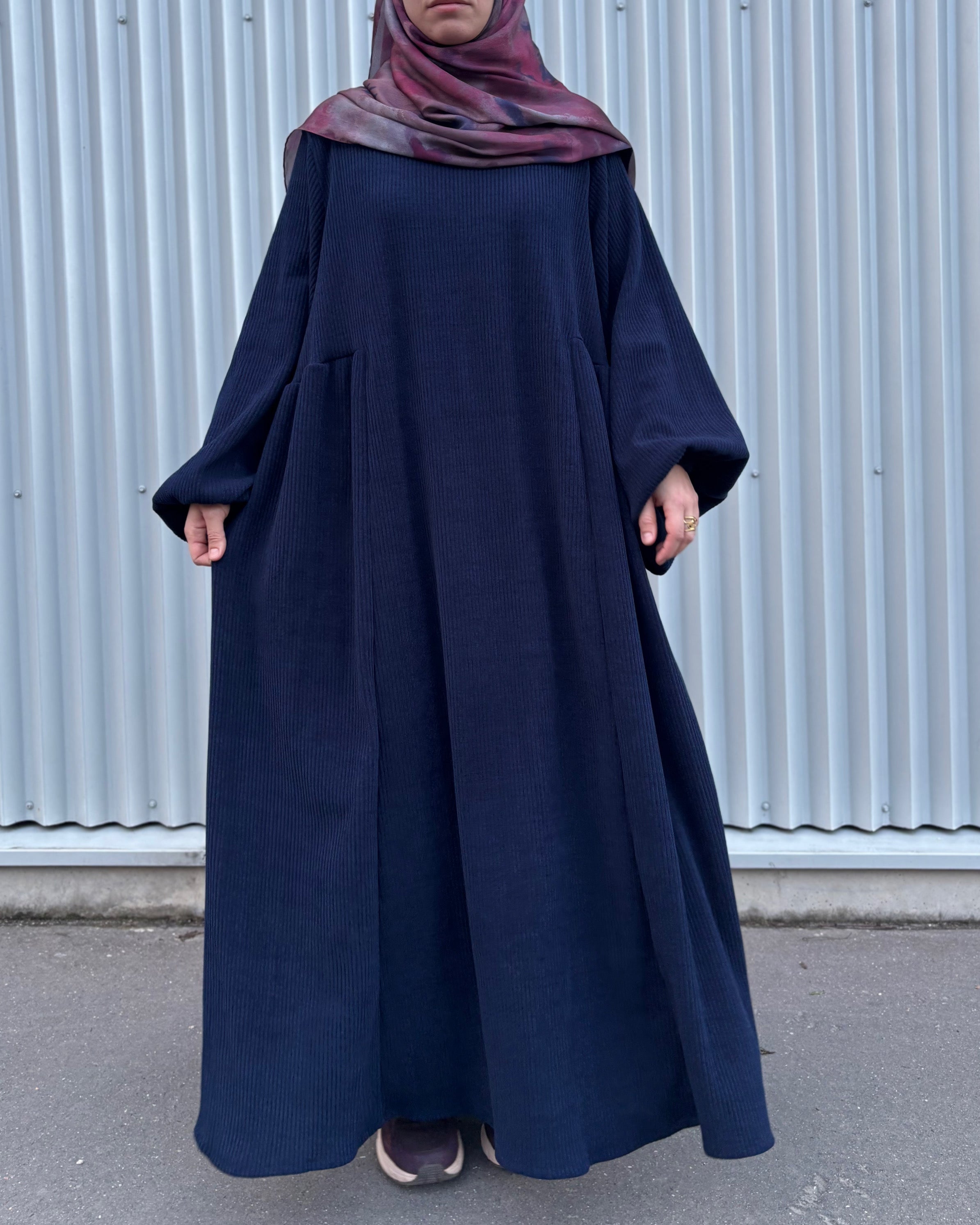 Abaya en velours côtelé bleu nuit - L/XL
