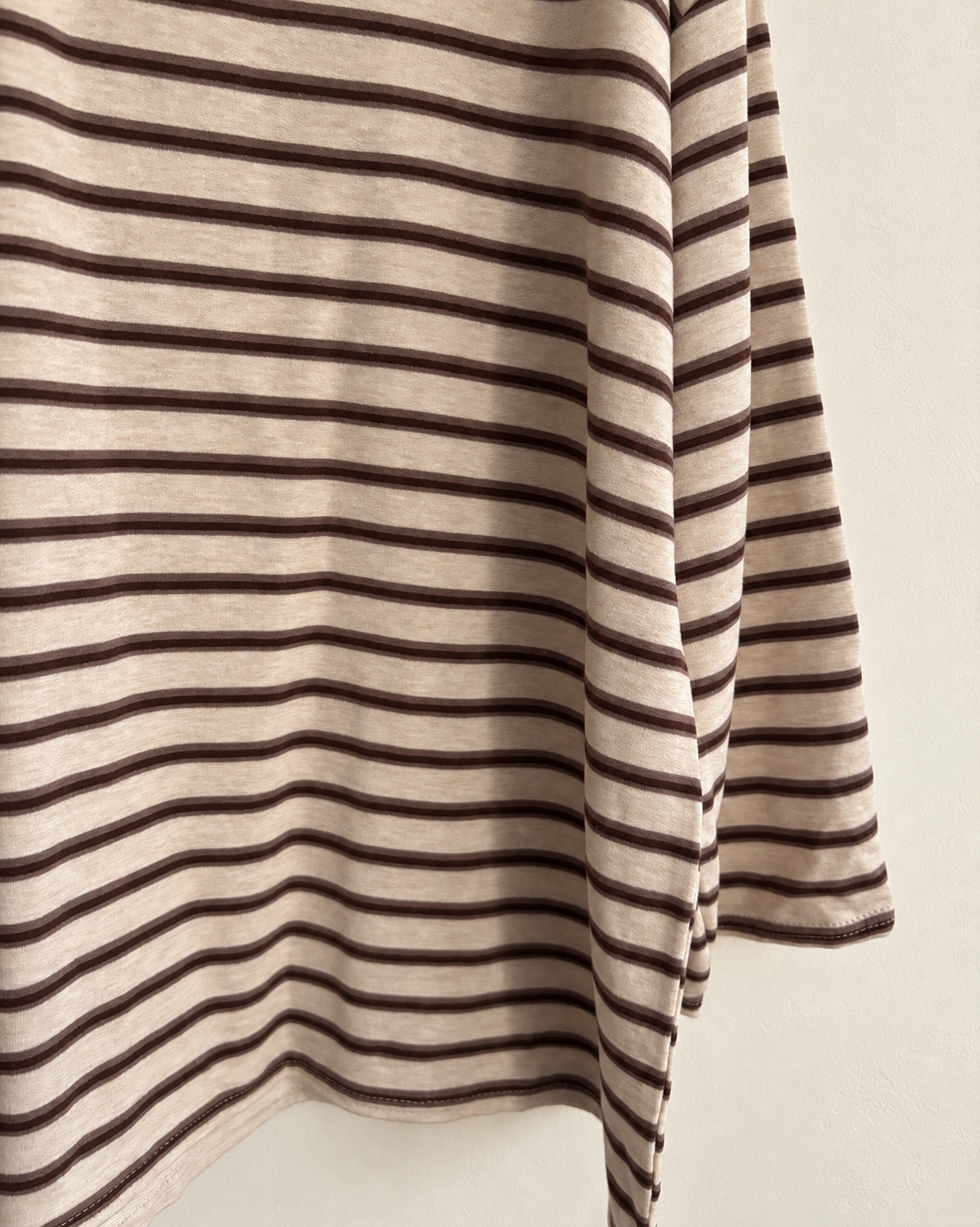 Tee-shirt long oversize à rayures – Manches longues