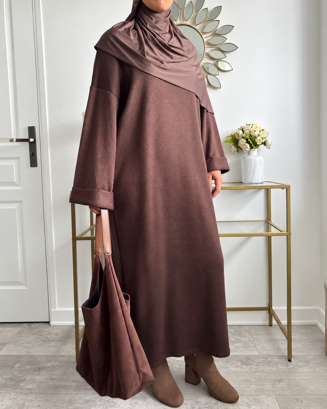 Robe longue en maille fine – Taupe, marron & bordeaux foncé