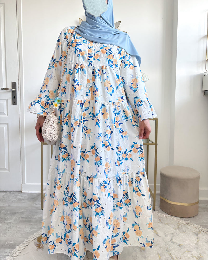 robe longue blanche fleurie