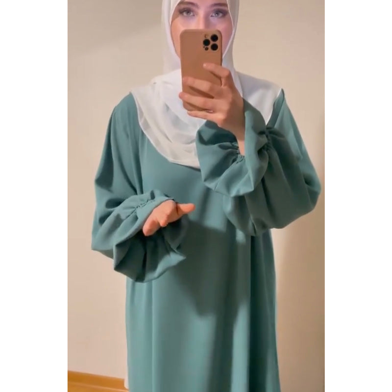 Abaya Amal – Élégance et Fluidité