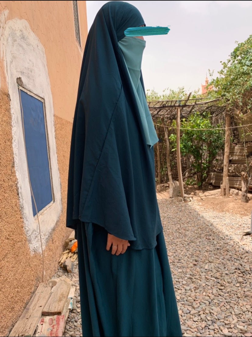 Half-niqab