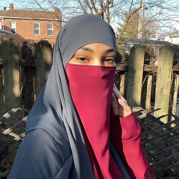 Half-niqab